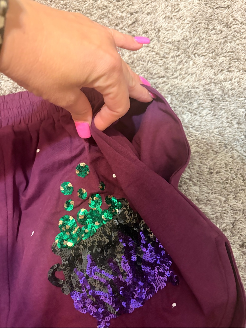 Hocus Pocus Boutique Sequin Lounge Set M Disney Halloween Sanderson Sisters - Picture 9 of 9